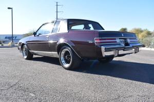 Buick Regal Limited Turbo T-Type on GNX Wheels 1987 года 